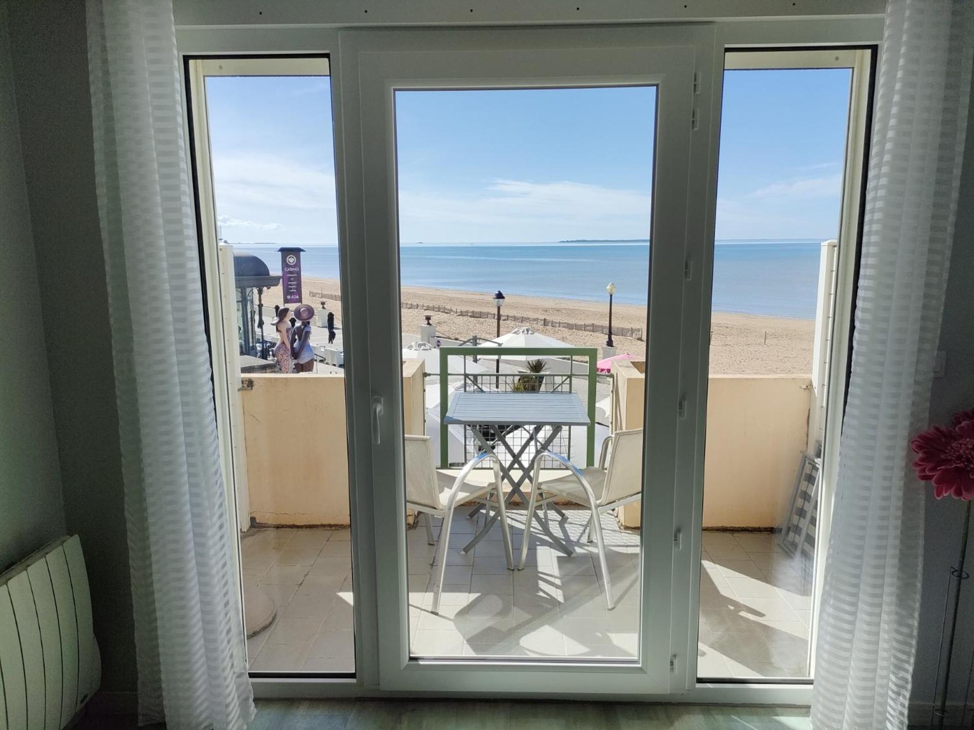Residence Trouville Chatelaillon-Plage Exterior photo