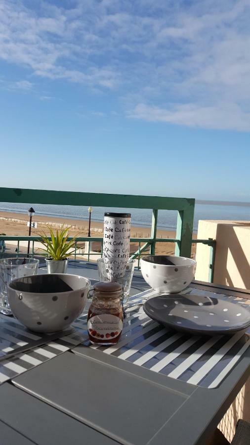 Residence Trouville Chatelaillon-Plage Exterior photo
